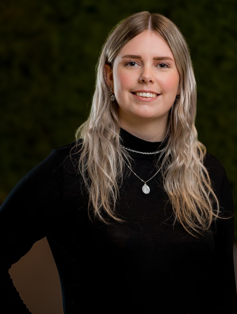 Portretfoto van onze binnendienst medewerker, Lieke de Groot