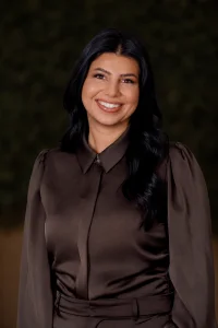 Portretfoto van onze letselschadejurist, Anni Petrosian